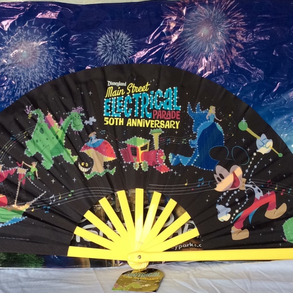 Disney parks folding fan new - Picture 1 of 10